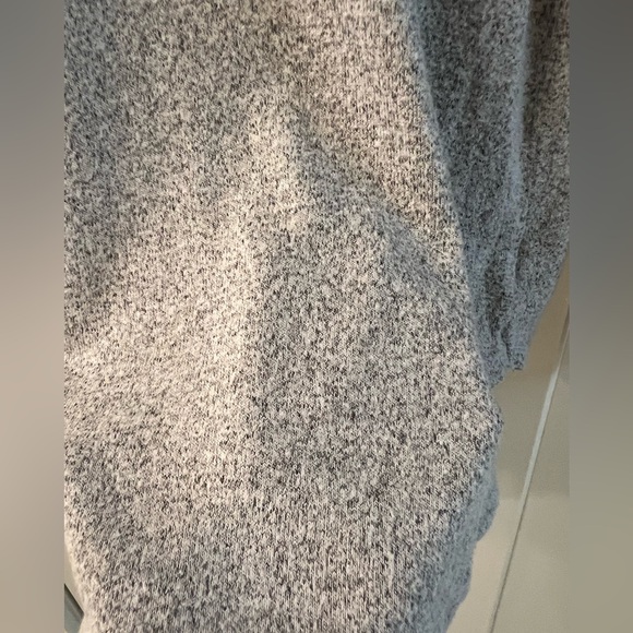 American Eagle Soft Knit Sweater- Size XS - Picture 2 of 4